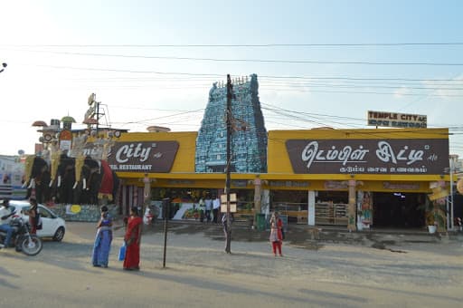 10 percent discount if the voting finger is shown வாக்களித்த விரலை காண்பித்தால் 10 சதவீதம் தள்ளுபடி