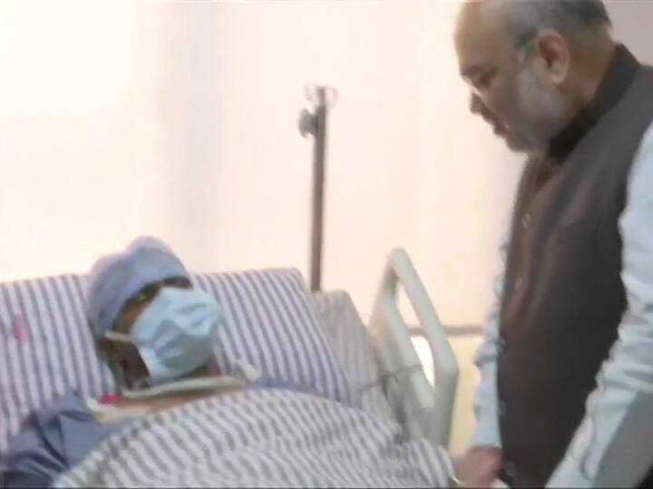 An encounter broke out between security forces and Naxals along the Sukma-Bijapur border in Chhattisgarh on Saturday after a party of jawans was ambushed by Maoists near Jonnaguda village around noon.