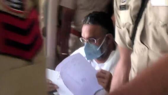 Operation Mukhtar: 'Chakravyuh' in Uttar Pradesh for mafia don Ansari | Sansani (Apr 5, 2021)