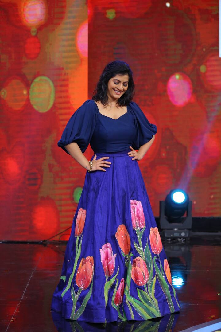 Varalakshmi Sarathkumar Photoshoot