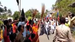 West Bengal Election 2021: হাড়োয়ার ISF প্রার্থীকে জুতো-ঝাঁটা দেখিয়ে বিক্ষোভ, উঠল গো ব্যাক স্লোগান