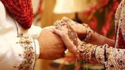 woman stripped naked harassed for dowry in odisha பெண்ணை நிர்வாணப்படுத்திய மாப்பிள்ளை வீட்டார்