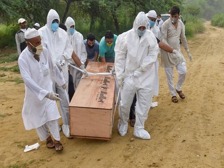 The bodies were changed in civil, the body of a Muslim woman was given to a Hindu family and cremated. Where did the body of a Hindu woman go? Surat: સિવિલમાં મૃતદેહ બદલાયા, મુસ્લિમ મહિલાનો મૃતદેહ હિંદુ પરિવારને આપી દેતાં કરી દેવાયા અગ્નિસંસ્કાર, હિંદુ મહિલાના મૃતદેહને ક્યાં લઈ ગયા ?