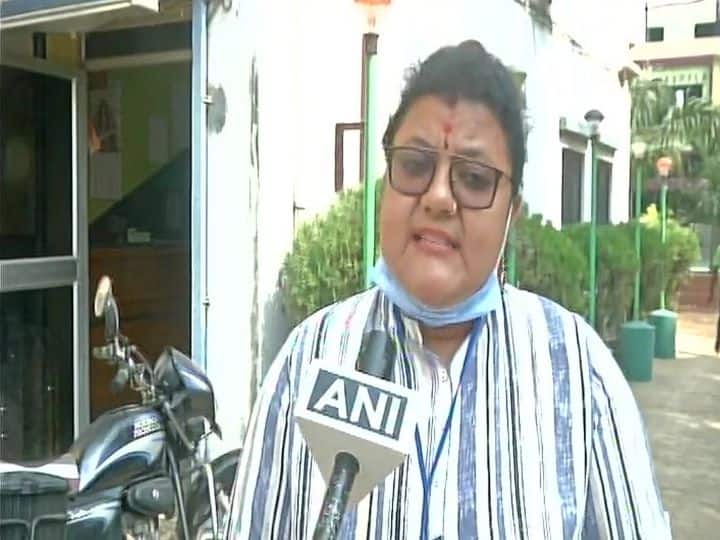 Bengal Polls 2021 Derek O’Brien Complains To EC, Alleges BJP ‘Goons’ Attacked TMC Candidate Sujata Mondal At Arambagh TMC Complains To EC, Alleges BJP ‘Goons’ Attacked SC Candidate Sujata Mondal At Voting Booth