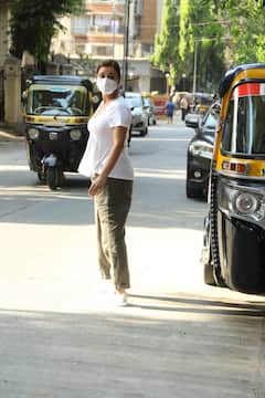 IN PICS | After Announcing Pregnancy, Dia Mirza Spotted For The First Time Visiting Clinic