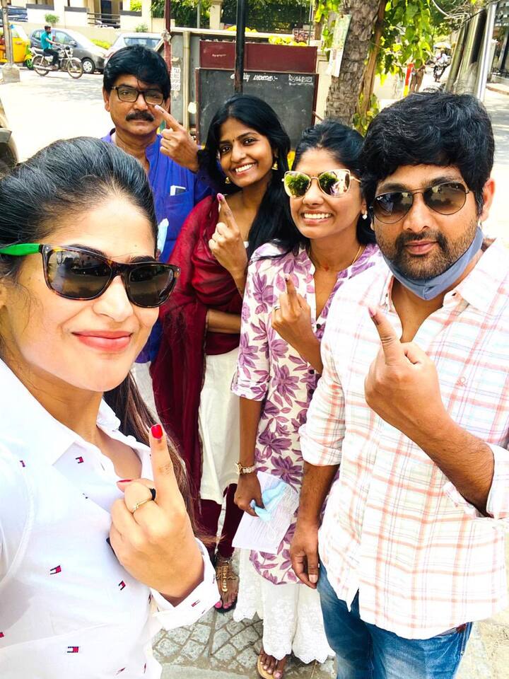 Director Agaththiyan and Family