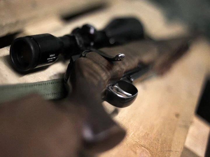 uttarakhand hunting News one youth shot accidentally 3 Friends Commit Suicide Man வேட்டையாடச் சென்ற  4 இளைஞர்கள் மரணம் - உத்தரகாண்ட் மாநிலத்தில் சோகம்