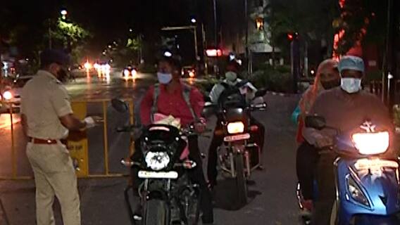 पुण्यात विनाकारण बाहेर फिरणाऱ्यांवर कारवाई, जागोजागी पोलिसांची नाकाबंदी, संध्याकाळीही वाहनांची गर्दी