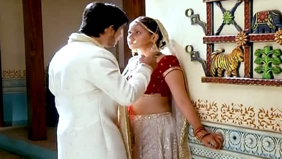 Pandya Store: Why is Raavi pushing Shiva away? | Saas Bahu aur Saazish (07.04.2021)