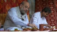 West Bengal Election 2021: রিক্সাচালকের বাড়িতে মধ্যাহ্নভোজ অমিত শাহের