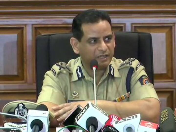 Mumbai Police Commissioner Hemant Nagrale submits report to Maharashtra Home Department reinstatement Sachin Waze Sachin Vaze Case: New Mumbai Police Commissioner Wants Tainted Cop Sachin Vaze Back In Crime Branch