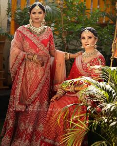 PHOTO : 'आई कुठे काय करते' मालिकेतील ईशा अन् विमलचा शाही अंदाज!