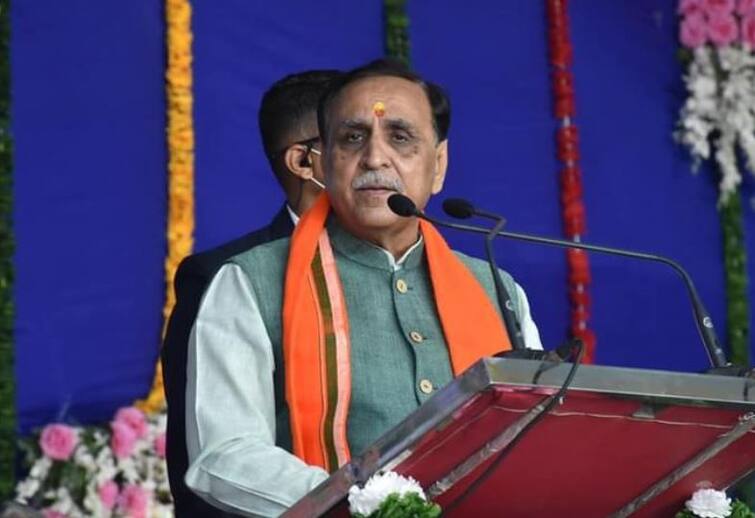 Know on whose advice Gujarat CM Vijay Rupani takes big decision to impose night curfew in 20 cities of state details here CM રૂપાણીએ 20 શહેરોમાં નાઈટ કરફ્યુ સહિતના નિર્ણયો કોને પૂછીને લીધા ? કોની સાથે વીડિયો કોન્ફરન્સ કરીને કરી જાહેરાત ?