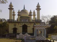 West Bengal Election : एक 'दर्गा' बदलणार बंगालचं सत्ता समीकरण? 