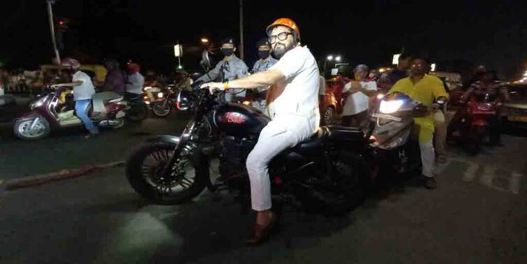 Babul Supriyo BJP candidate tollygunge assembly constituency WB Election 2021 campaigning on motorcycle Babul Supriyo Election Campaign: গায়ক থেকে রাজনীতির ময়দানে, মোটর সাইকেলেই প্রচার বাবুলের