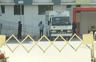 Rajkot Corona news : સિવિલમાં લોબીમાં જ કોરોનાના 3 દર્દીના મોત, ઓક્સિજન પણ ન આપી શકાયો, જાણો શરમજનક સ્થિતિની વિગતો