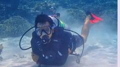 Shraddha Kapoor Pics: মাঝসমুদ্রে হঠাৎ ডুব দিলেন শ্রদ্ধা কপূর, কী হল তারপর?