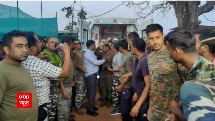 CoBRA jawan Rakeshwar Singh Manhas kidnapped Naxals during Bijapur attack April 3 released નક્સલીઓએ બંધક બનાવેલા  CRPFના જવાન રાકેશ્વર સિંહને છોડી મૂક્યો, બીજાપુરમાં હુમલા બાદ બનાવ્યો હતો બંધક 