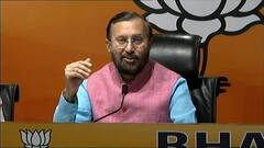 मुख्यमंत्र्यांनी राजीनामा द्यावा, सचिन वाझेला वाचवण्याचा उद्धव ठाकरेंचा प्रयत्न : प्रकाश जावडेकर