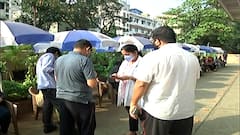 Corona vaccine Shortage : मुंबईत बीकेसीसह प्रमुख केंद्रांवरील लसीकरण ठप्प, मुंबईकरांचा संताप