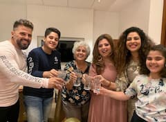 TV Actress Tannaz Irani Celebrates 50th Birthday With Family & A Huge Bollywood Theme Cake; Inside PICS Go Viral!