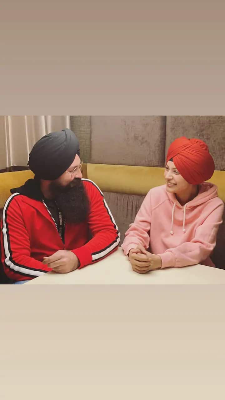 শেহনাজের নতুন লুক বেশ ভাইরাল হয়েছে ইতিমধ্য়েই।