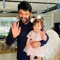 In Pics | The Kapil Sharma Show च्या कलाकारांची एका एपिसोडची फी किती?