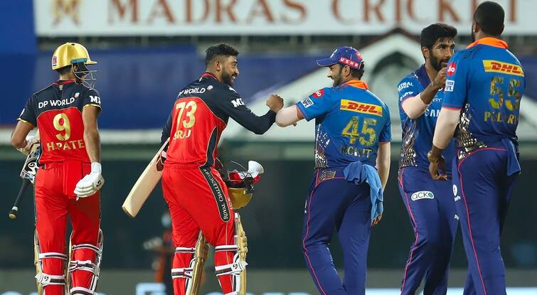 mi vs rcb rcb beat mumbai by two wickets in a thrilling match ipl 2021 MI vs RCB, IPL 2021: ਰੁਮਾਂਚਕ ਮੁਕਾਬਲੇ 'ਚ ਮੁੰਬਈ ਨੂੰ ਹਰਾ ਕੇ RCB ਦੀ ਜੇਤੂ ਸ਼ੁਰੂਆਤ