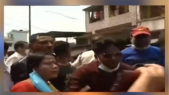 WB Election 2021 Voting: টালিগঞ্জের ব্রহ্মপুরে বাবুলের হাতে পাকড়াও ‘জাল ভোটার’, BJP প্রার্থীকে ঘিরে বিক্ষোভ TMC-র