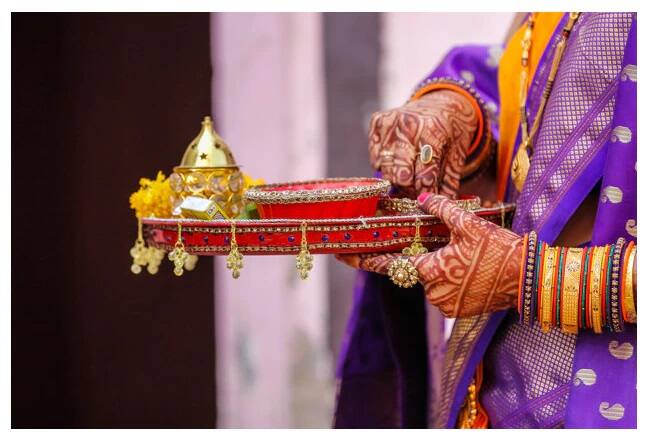 જો આપ કોઇ કામ લાંબા સમય સુધી ચલાવવા માંગતા હો. જેમ કે કોઇ નોકરી લાંબા સમય સુધી કરવા માંગતા હો કે કોઇ બિઝનેસ લાંબો સમય ચાલે તેવું ઇચ્છતા હો તો આ કાર્યનો પ્રારંભ શનિવારે કરવું શુભ રહે છે.