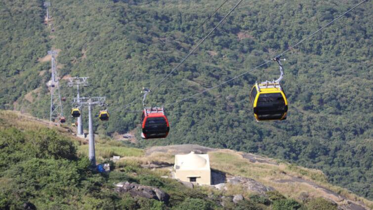 Decision to keep the ropeway at Girnar in Junagadh closed for the second day in a row Junagadh: ગિરનાર જતા પ્રવાસીઓ સાવધાન!  રોપ વે બંધ રાખવાનો તંત્રએ લીધો નિર્ણય