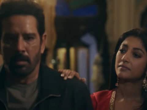 अनुप सोनी, पाओली डॅम आणि राहुल देव यांची भूमिका असलेला 'रात बाकी है' ही वेब सीरिज 18 एप्रिलला स्ट्रीम होणार आहे.