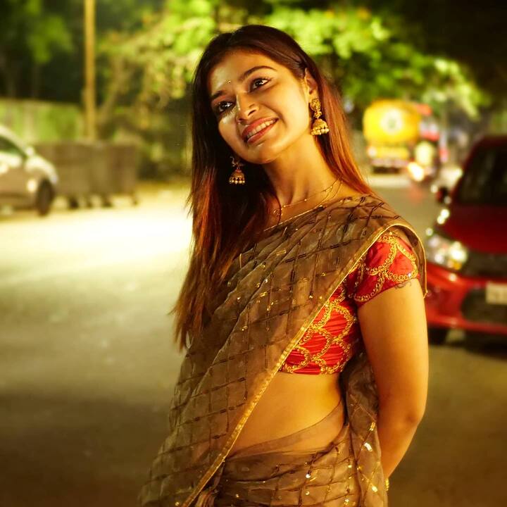 Dharsha Gupta Photos