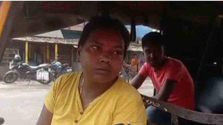 Drives auto dreams to Serve poor independent candidate Manju Raiganj Constituency WB Election 2021 চালান অটো, স্বপ্ন গরিবের সেবা, রায়গঞ্জে নজরে নির্দল প্রার্থী মঞ্জু