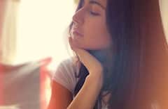 Katrina Kaif ने शेयर की No Makeup Selfie, फैन्स ने कहा 'शानदार'