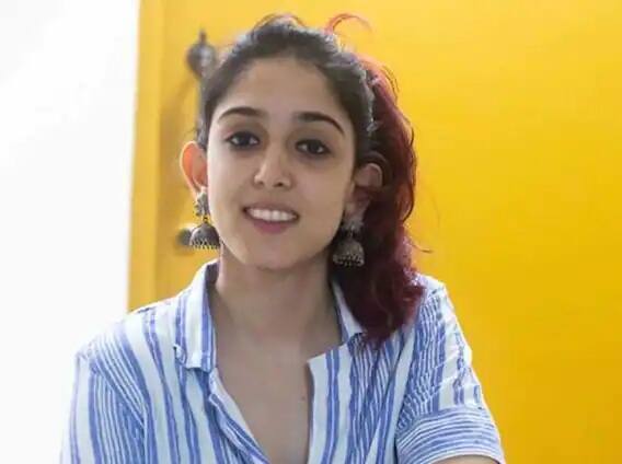 મુંબઇઃ બૉલીવુડ એક્ટર આમિર ખાનની દીકરી ઇરા ખાન હંમેશા પોતાના લૂકના કારણે ચર્ચામાં રહે છે. દરેક તેના બૉલીવુડ ડેબ્યૂને લઇને રાહ જોઇ રહ્યાં છે, પરંતુ હજુ સુધી આના લઇને કોઇ સ્પષ્ટતા નથી. હવે ઇરા ખાન બૉયફ્રેન્ડ નૂપુર શિકારે દ્વારા બનાવવામાં આવેલા એક સ્ક્રેચને લઇને ચર્ચામાં છે.
