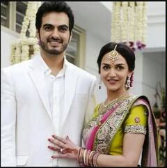 Photos: ਜਦੋਂ ਹੇਮਾ ਮਾਲਿਨੀ ਤੇ ਈਸ਼ਾ ਦਿਓਲ 'ਚ ਕਨਫਿਊਜ਼ ਹੋ ਗਏ ਲੋਕ, ਦਿੱਖ ਰਹੀਆਂ ਸੀ ਇੱਕੋ-ਜਿਹੀਆਂ, ਇੱਥੇ ਦੇਖੋ ਵਿਆਹ ਦੀਆਂ ਤਸਵੀਰਾਂ