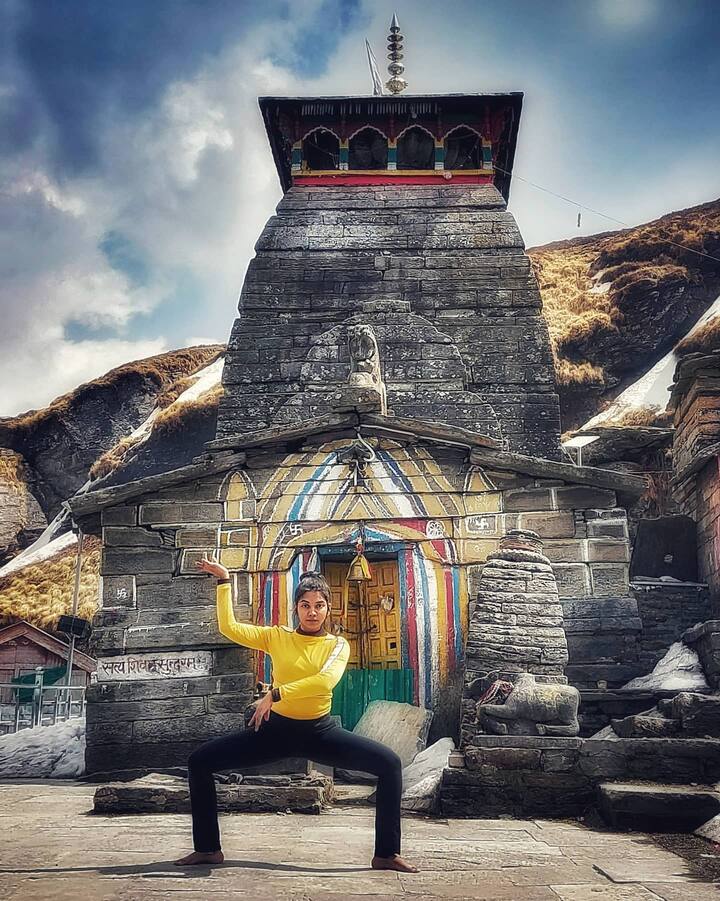 मीराने स्वतः सोशल मीडियावर एक व्हिडीओ शेअर करत याबाबत चाहत्यांना माहिती दिली आहे. असा विक्रम करणारी ती पहिलीच अभिनेत्री ठरली आहे.