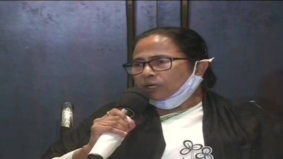 West Bengal Election 2021: শীতলকুচিকাণ্ডে কমিশনকে তোপ Mamata Banerjee-র