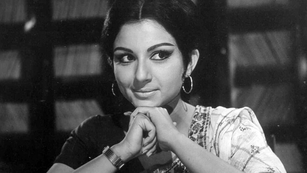 Actress Sharmila Tagore Life Change After This Incident When She Was 12  Years Old | 12 साल की उम्र में ऐसा क्या हुआ था Sharmila Tagore के साथ,  जिसने बदलकर रख दी