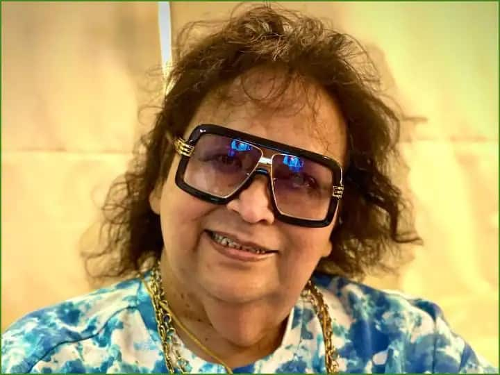 Bappi Lahiri discharged from hospital after negative corona report सुप्रसिद्ध संगीतकार बप्पी लहिरी यांना रुग्णालयातून डिस्चार्ज, मागच्या आठवड्यात झाला होता कोरोना संसर्ग