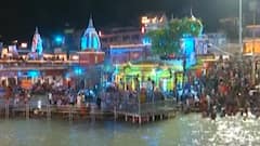 Haridwar Mahakumbh: Corona के बीच आज 21 लाख लोगों ने किया शाही स्नान
