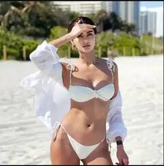 ਐਸ਼ਵਰਿਆ ਬੱਚਨ ਦੀ ਹਮਸ਼ਕਲ ਮਹਲਾਘਾ ਜਬੇਰੀ ਦੀਆਂ ਤਸਵੀਰਾਂ ਵਾਇਰਲ, ਮਾਡਲ ਨੇ ਬਿਕਨੀ ਲੁੱਕ 'ਚ ਦਿਖਾਇਆ ਗਲੈਮਰਸ ਰੂਪ