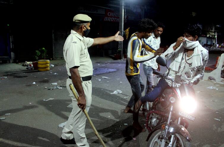 Night curfew imposed from night nine to morning five in Haryana for increasing coronavirus cases Haryana Night curfew : চিন্তা বাড়াচ্ছে করোনা, এবার নাইট কার্ফু হরিয়ানায়