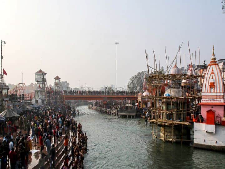 Somvati Amavasya 2021: Haridwar Mahakumbh 2021 Shahi Snan Timing Significance COVID-19 Guidelines Somvati Amavasya 2021: Devotees Congregate At Haridwar Mahakumbh Amid Covid, Know Significance & Puja Timings