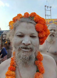 Haridwar Kumbh 2021: ਮੇਲੇ 'ਚ ਖਿੱਚ ਦਾ ਕੇਂਦਰ ਬਣੇ ਨਾਗਾ ਸਾਧੂ, ਬੇਹੱਦ ਰਹਸਮਈ ਜੀਵਨ ਜਿਉਂਦੇ, ਦੇਖੋ ਤਸਵੀਰਾਂ