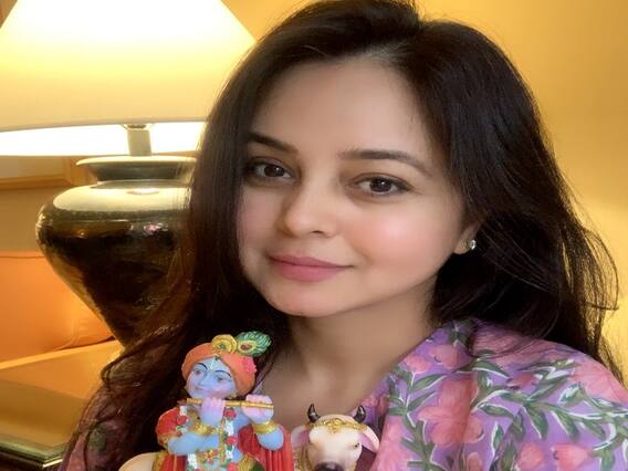 लालू यादव की सलामती के लिए रोजा रखेंगी बेटी रोहिणी आचार्य, ट्वीट कर कही ये बात लालू यादव की सलामती के लिए रोजा रखेंगी बेटी रोहिणी आचार्य, ट्वीट कर कही ये बात