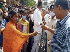 कोरोना वैक्सीन लगवाने के चार दिन बाद महिला की हुई मौत! नाराज परिजनों ने शव एनएच पर रखकर किया हंगामा