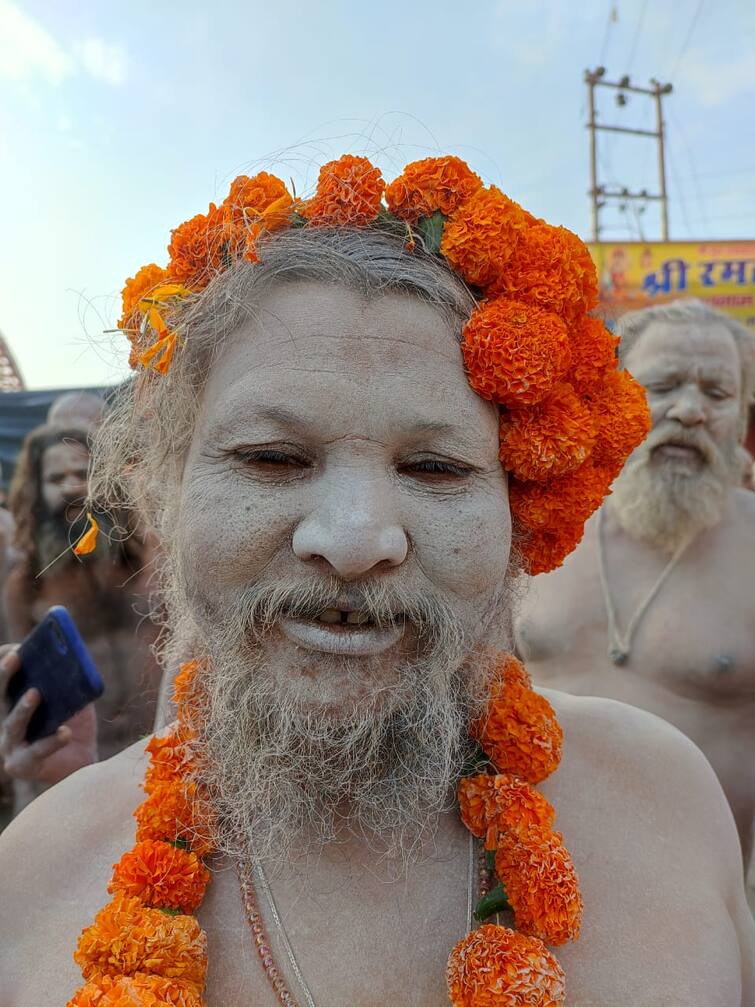 raaj ki baat The government wants Sant Samaj appeal for the devotees DO not to come to Haridwar राज की बात | कोरोना के बीच कुंभः हरिद्वार न आने के लिए संत समाज से श्रद्धालुओं के लिए अपील करवाना चाहती है सरकार