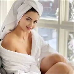 ਐਸ਼ਵਰਿਆ ਬੱਚਨ ਦੀ ਹਮਸ਼ਕਲ ਮਹਲਾਘਾ ਜਬੇਰੀ ਦੀਆਂ ਤਸਵੀਰਾਂ ਵਾਇਰਲ, ਮਾਡਲ ਨੇ ਬਿਕਨੀ ਲੁੱਕ 'ਚ ਦਿਖਾਇਆ ਗਲੈਮਰਸ ਰੂਪ